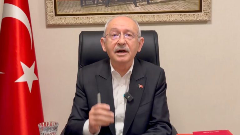 Kemal Kılıçdaroğlu’ndan parti yönetimine: CHP rüşvetlerle ve yolsuzluklarla anılamaz
