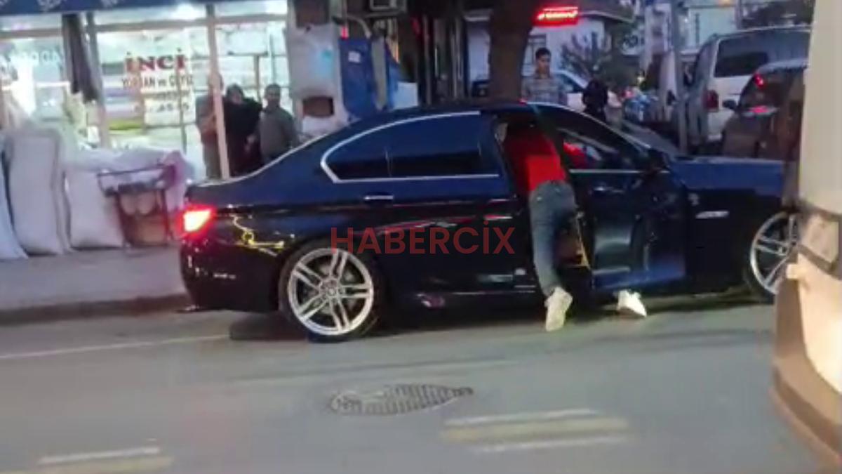 Kocaeli’de bir kişi eşiyle bağı olduğunu düşündüğü şahsı tekraren bıçakladı