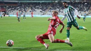 Konyaspor ile Antalyaspor eşitliği bozamadı