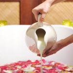 Kralları etkileyen yöntem: Kleopatra bakın nasıl yıkanıyordu…