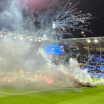 Küme düşen Norrköping taraftarları alana ziyan verdi