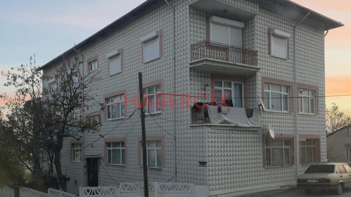 Kütahya’da bebeğini havalandırma boşluğuna atan anne tutuklandı