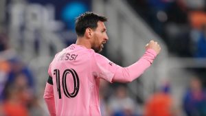 Lionel Messi ismini bir kere daha tarihe yazdırdı