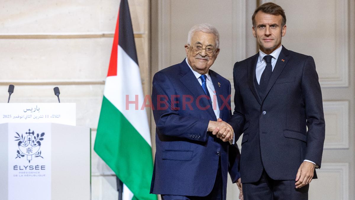 Macron ile Filistin Devlet Başkanı Abbas bir araya geldi