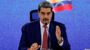 Maduro’dan Hava Kuvvetlerine “hazır olun” talimatı