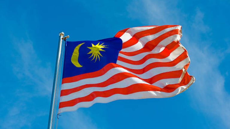 Malezya’dan çocuklar için toplumsal medya kararı