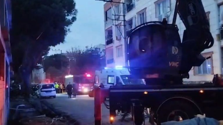 Manisa’da inşaatta elektrik akımına kapılan işçi hayatını kaybetti