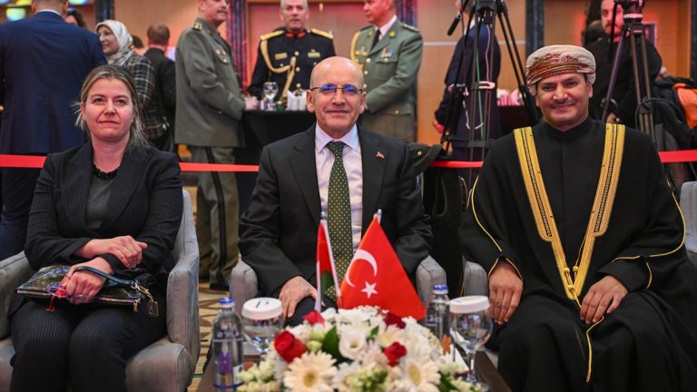 Mehmet Şimşek: Umman’la yeni iş birliği periyodunun kapısı aralandı