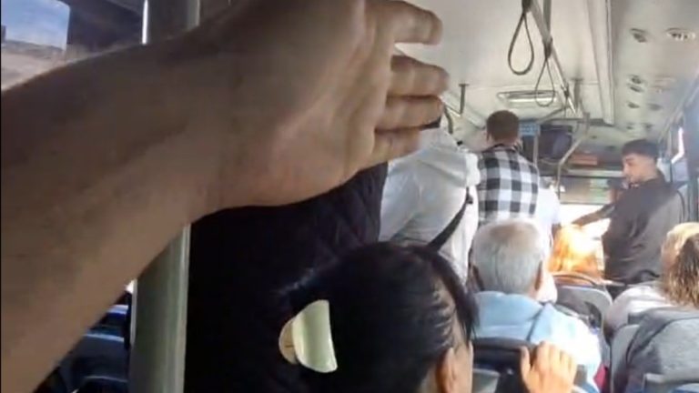 Muğla’da otobüs şoförünün öğrencileri ‘valizleri fazla diye’ almadı iddiası