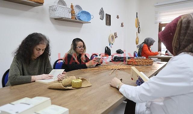Nevşehir Belediyesi Kursiyerlerine Kitap Okuma Etkinliği