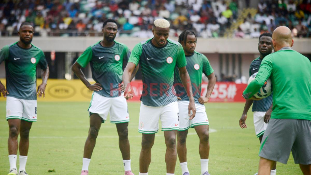 Nijerya’da Kritik Maçlar Öncesi Prim Krizi: Osimhen ve Ndidi Dahil Takım İdmana Çıkmadı!