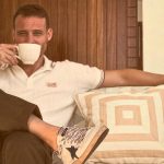 Oyuncu Kerem Bürsin Dubai’de! Ödül verdiler