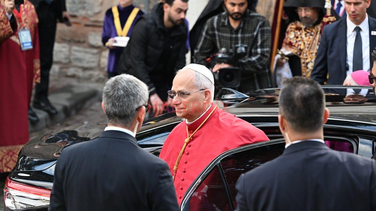 Papa 14. Leo, Ermeni Apostolik Katedrali’nde