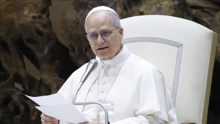 Papa: Ukrayna’da evvel ateşkesin sağlanması gerekiyor