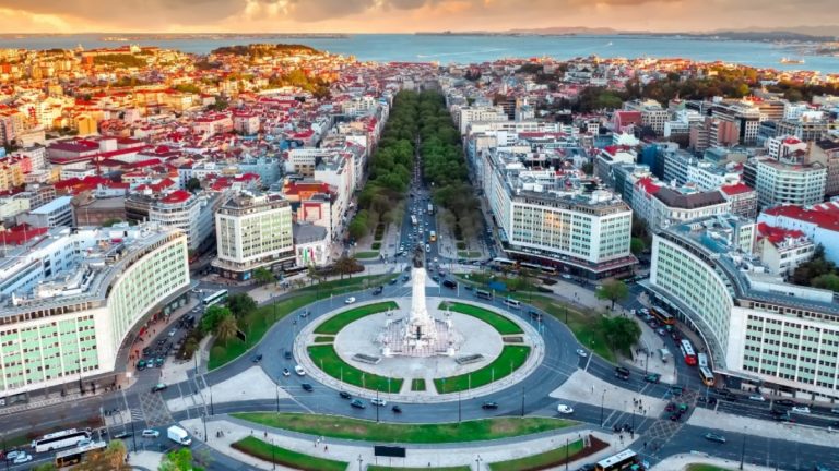 Portekiz D7 Vizesi: 870 Euro (43 Bin Lira) Pasif Gelirle Portekiz’den Oturum İzni Almak Mümkün