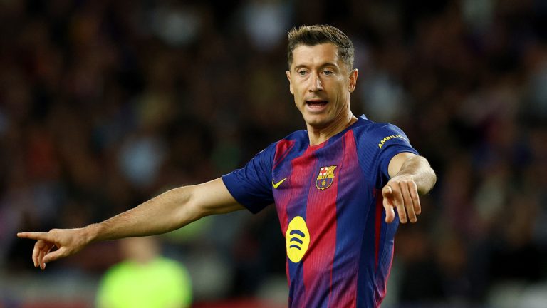 Sadettin Saran’dan Robert Lewandowski karşılığı