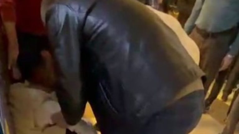 Sakarya’da polisten kaçan şüpheliyi kırık fayans durdurdu