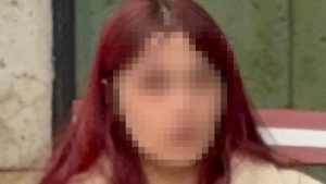 Samsun’da üniversite öğrencisi genç kız, kardeşlerine saldıran babasını bıçakladı