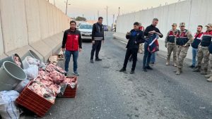 Şanlıurfa’da yol denetimi: 1 ton kaçak et ele geçirildi