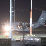 Şehitlerin naaşlarını taşıyan uçak Ankara’ya ulaştı