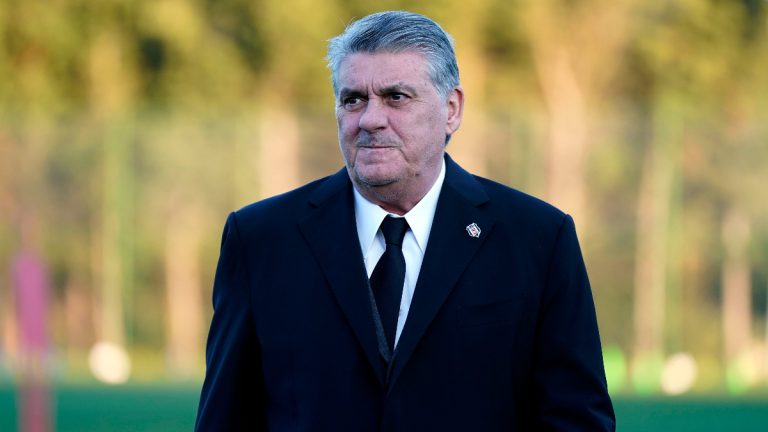 Serdal Adalı’ya sorduk: Beşiktaş’taki oyuncu krizlerinin temel sebebi sizce nedir?