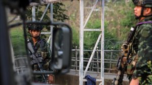 Tayland, Kamboçya ile imzalanan barış anlaşmasını askıya aldı