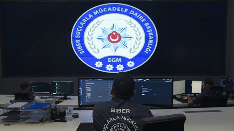 Toplum sıhhatini tehlikeye atacak eser satan 57 site engellendi