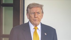 Trump, ABD’nin Venezuela ile birtakım görüşmeler içinde olduğunu ima etti