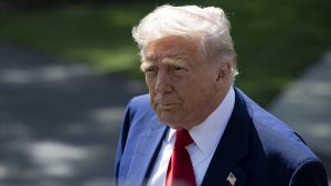 Trump’tan Venezuela açıklaması: Kara harekatı ihtimalini göz arkası etmiyorum