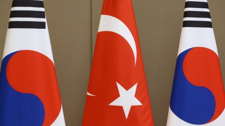 Türkiye ve Güney Kore ekonomik iş birliğine odaklandı