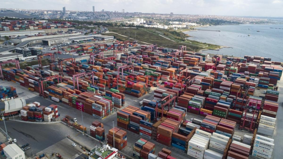 Türkiye’den komşularına 10 ayda 23 milyar dolarlık ihracat