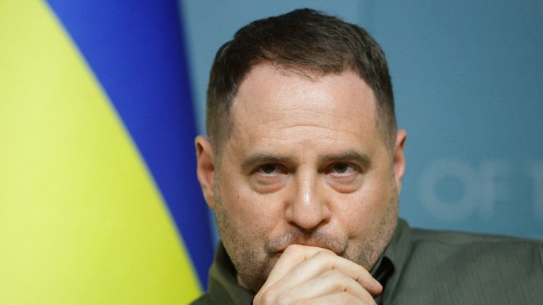 Ukrayna’da Devlet Başkanlığı Ofisi Başkanı Yermak görevinden istifa etti