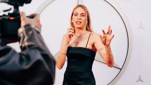 Uzak Kent’in Kaya’sı Atakan Özkaya ile sşk yaşıyor savı vardı! Melis İşiten açıklama yaptı