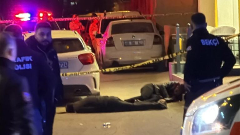 Van’da avukat, tartıştığı otel sahibi baba ile oğlunu öldürdü