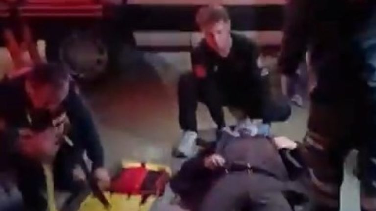 Zonguldak’ta motosikletiyle kaçarken bekçiye çarptı