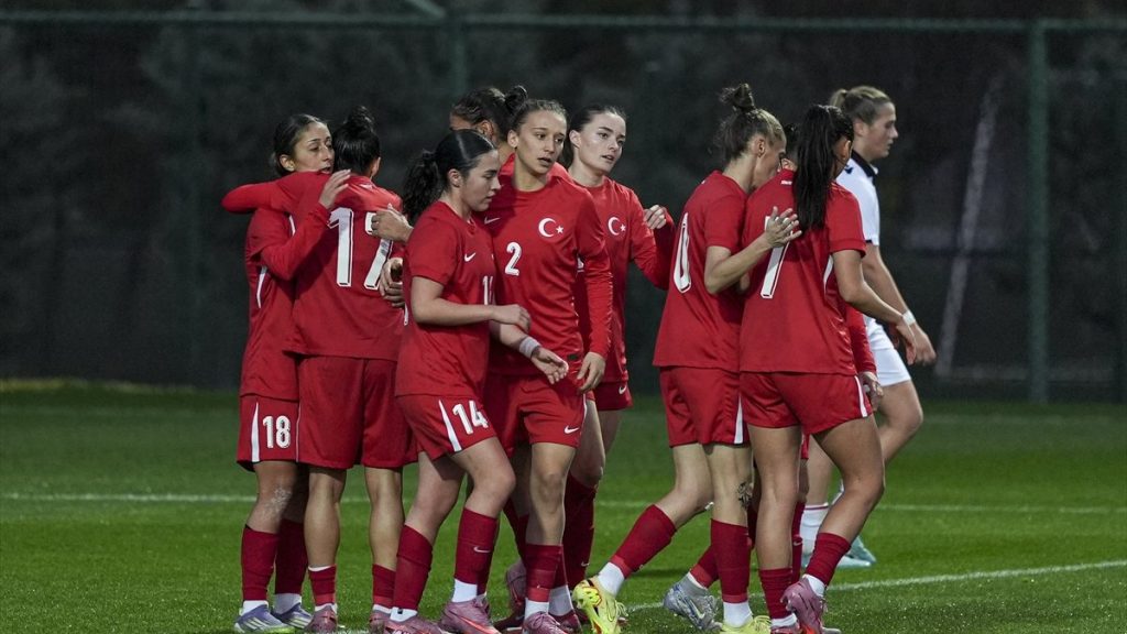 A Milli Kadın Futbol Takımı, Arnavutluk’u iki golle geçti