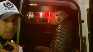 Aksaray’da alkollü şoför, emniyet müdürünün makam aracına çarptı