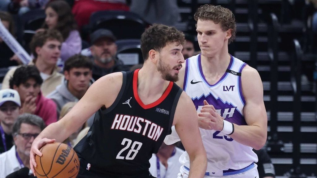 Alperen Şengün yıldızlaştı! Houston Rockets, Utah Jazz’ı farklı yendi