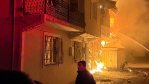 Bursa’da şehit babasının evi yangında kullanılamaz hale geldi