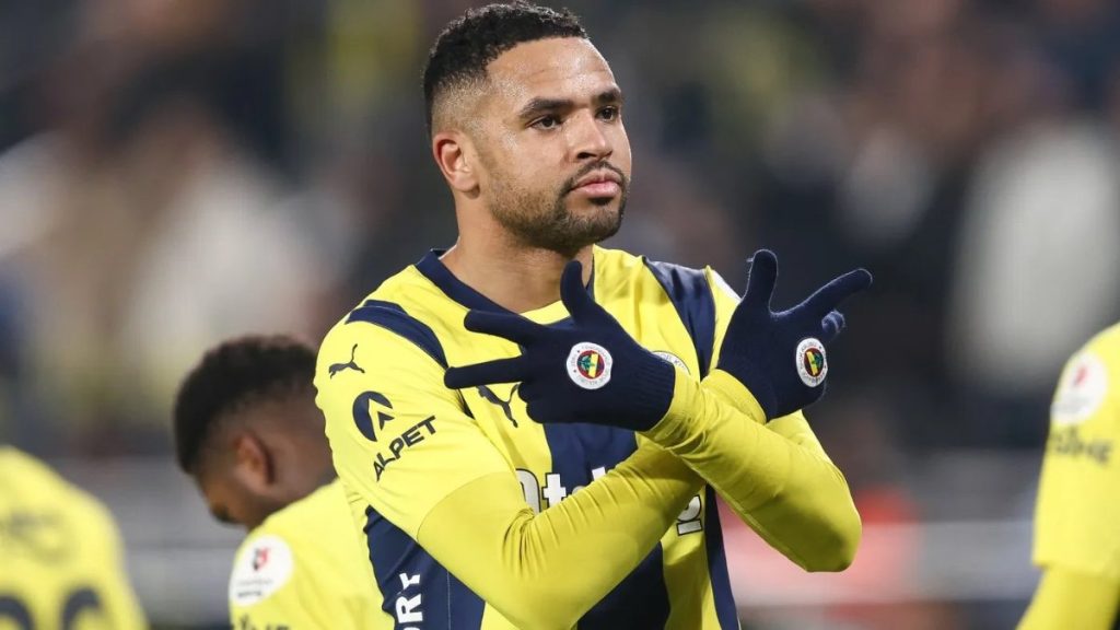 Fenerbahçe’de Youssef En Nesyri’ye ıslıklı protesto