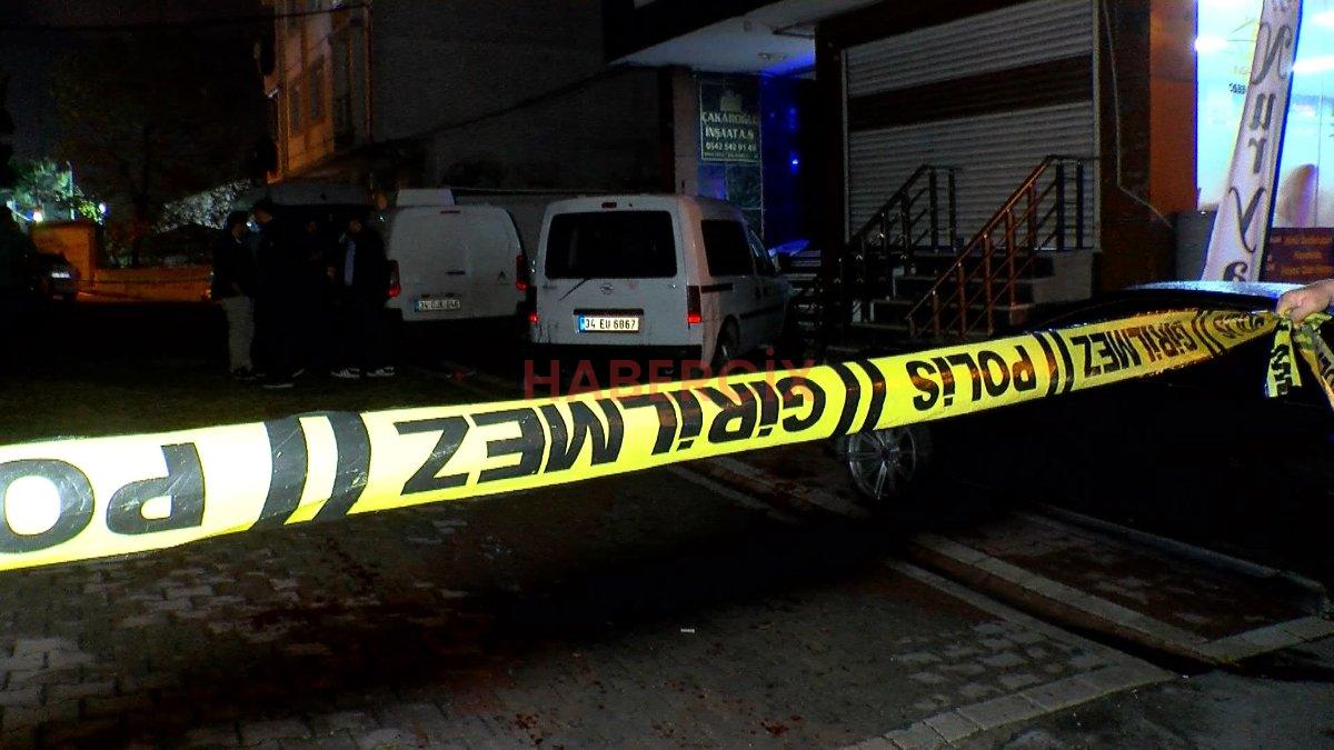 İstanbul’da alacak verecek probleminde silahlar konuştu