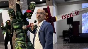 İstanbul’daki fuarda dini pahaları gaye aldılar: 2 zanlı tutuklandı