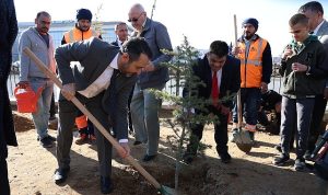 Konya Büyükşehir Özel Öğrenciler Fidan Dikim Etkinliği Düzenledi