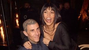 Kourtney Kardashian’dan emzirme açıklaması: “Hala devam”