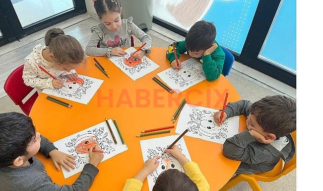 Mutlu anneler, mutlu çocuklar yetiştirir