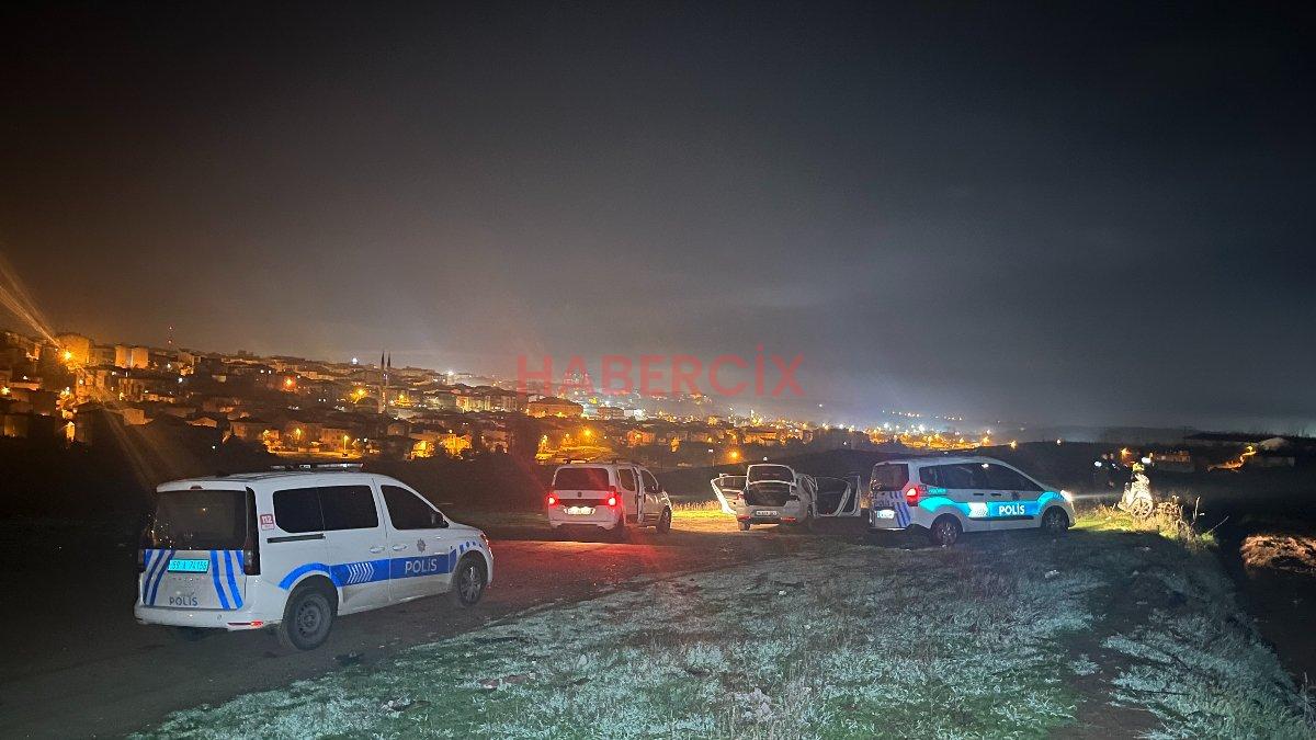 Tekirdağ’da polisi görünce elindeki silahla tarlaya girerek kaçan şahıs yakalandı