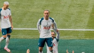 Tottenham, Brentford’u iki golle yıktı