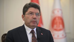 Yılmaz Tunç: 2017’den bugüne kadar 2 milyon belgeyi uzlaşma ile sonuçlandırdık